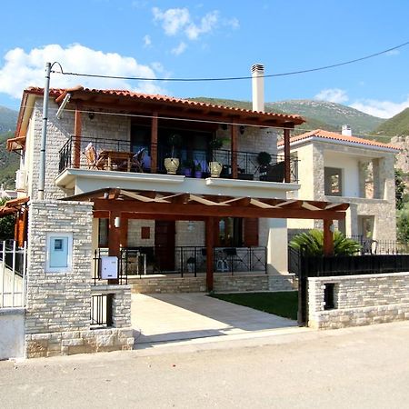 Amaryllis Holiday Home Agios Spyridon  ภายนอก รูปภาพ