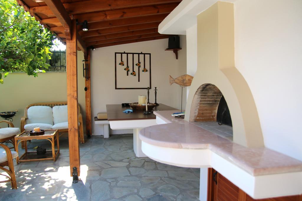 Amaryllis Holiday Home Agios Spyridon  ภายนอก รูปภาพ