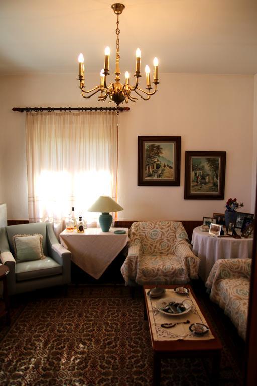 Amaryllis Holiday Home Agios Spyridon  ภายนอก รูปภาพ